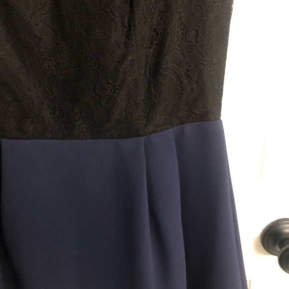 BCBGENERATION High Neck Open Back Lace Dress - Picture 5 of 9